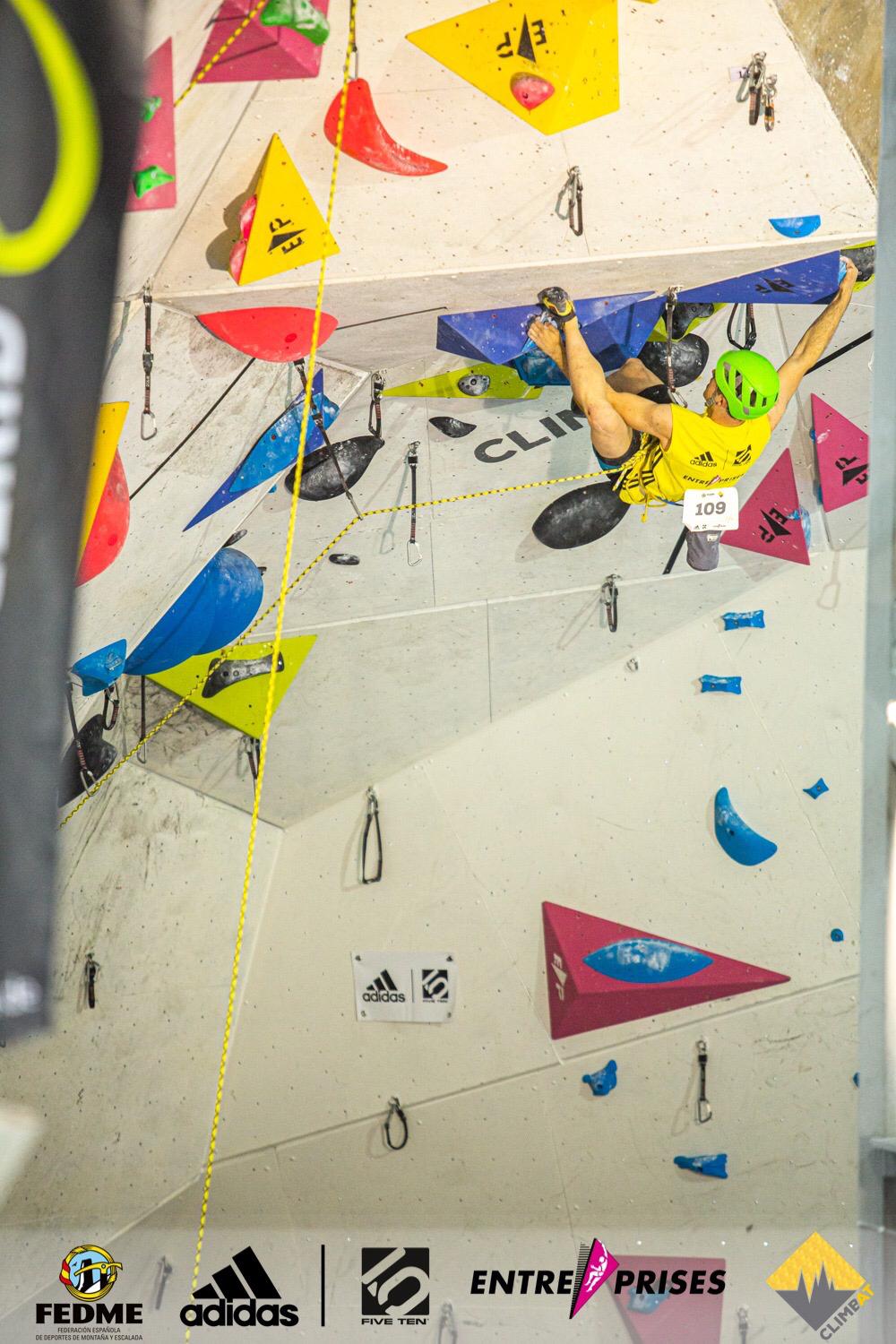 LA SELECCIÓN NAVARRA DE ESCALADA PARTICIPA EN LA PRIMERA PRUEBA DE LA COPA DE ESPAÑA DE DIFICULTAD